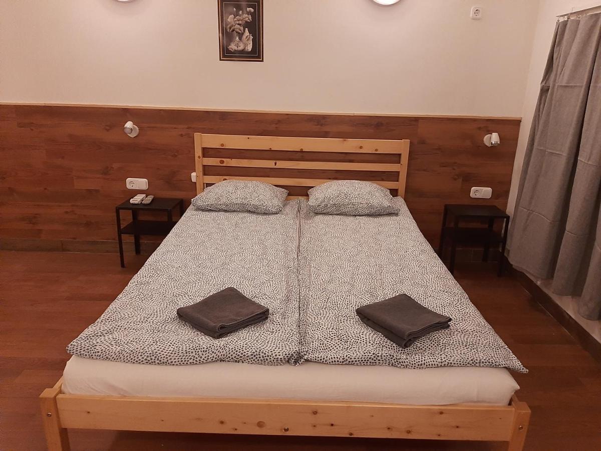 Апартаменты Apartman Vorosmarty Будапешт Экстерьер фото