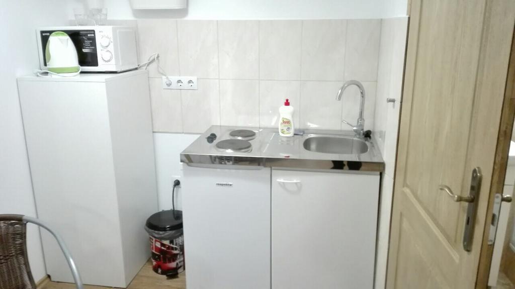Апартаменты Apartman Vorosmarty Будапешт Экстерьер фото