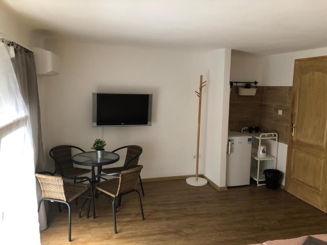 Апартаменты Apartman Vorosmarty Будапешт Экстерьер фото